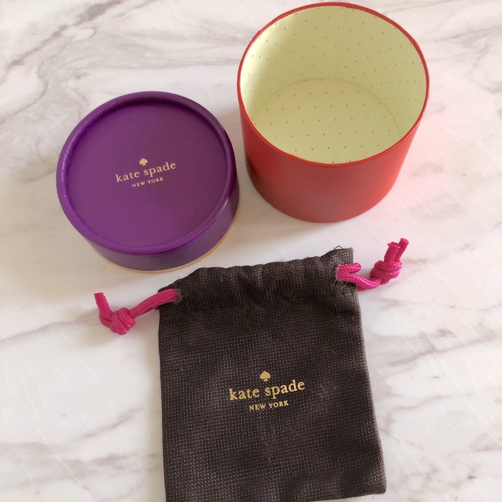 Kate Spade Gift Box & Bag - Picture 4 of 4